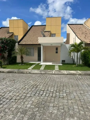 Casa Duplex Mobiliada para Aluguel - Condomínio Loft Goya | Feira de Santana/BA