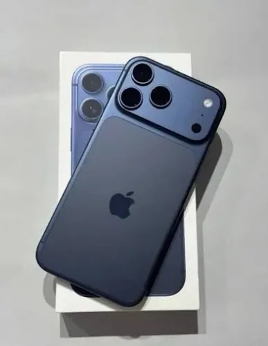 iPhone 17 Pro 256GB - Azul profundo, Lacrado, Alto Desempenho e Garantia Apple de 1 Ano