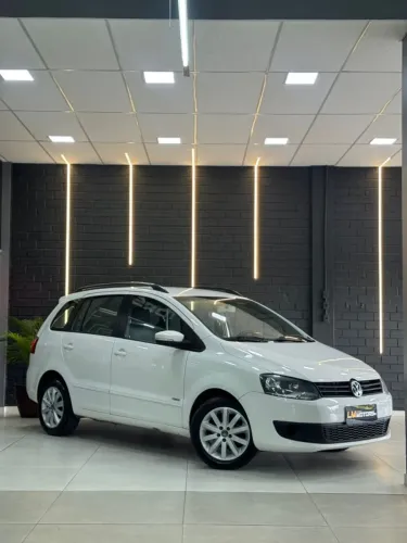 Volkswagen Spacefox 1.6/ 1.6 Trend Total Flex 8V 5P 2012