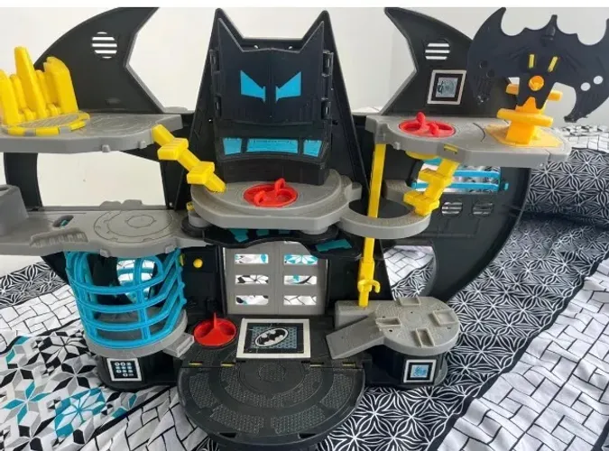 Brinquedo casa Batman Imaginext