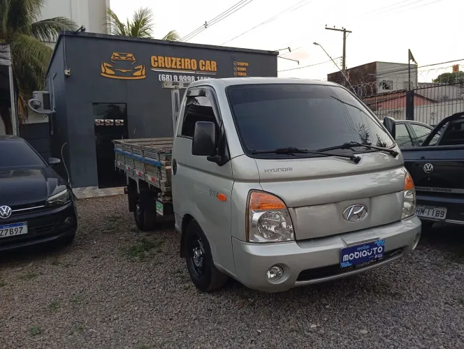 Hyundai HR 2.5 TCI Diesel (rs/rd) 2011