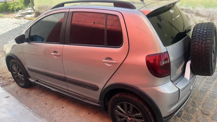 Volkswagen Crossfox 1.6 MI Total Flex 8V 5P 2014