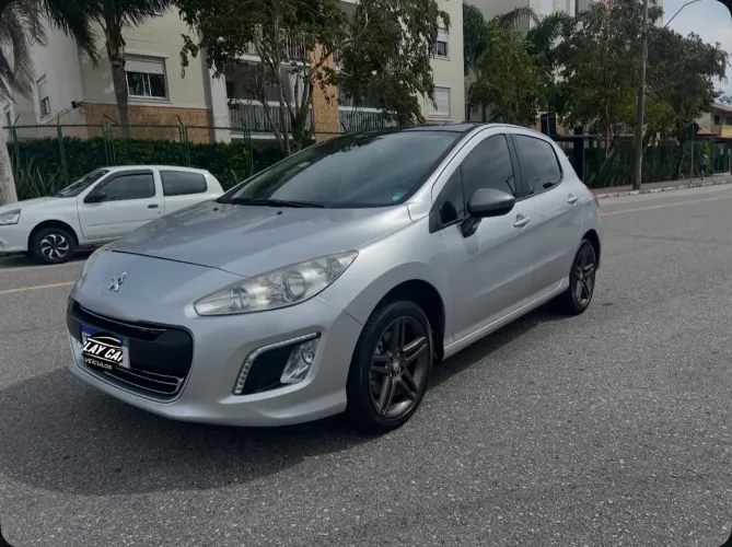 Peugeot 308 Feline/griffe 1.6 Turbo 16V 5P Aut. 2014