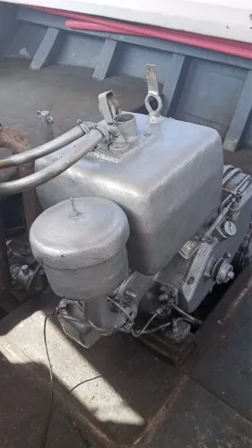 Motor NSB 18 completo com hélice reversor quadrado bomba refrigeração