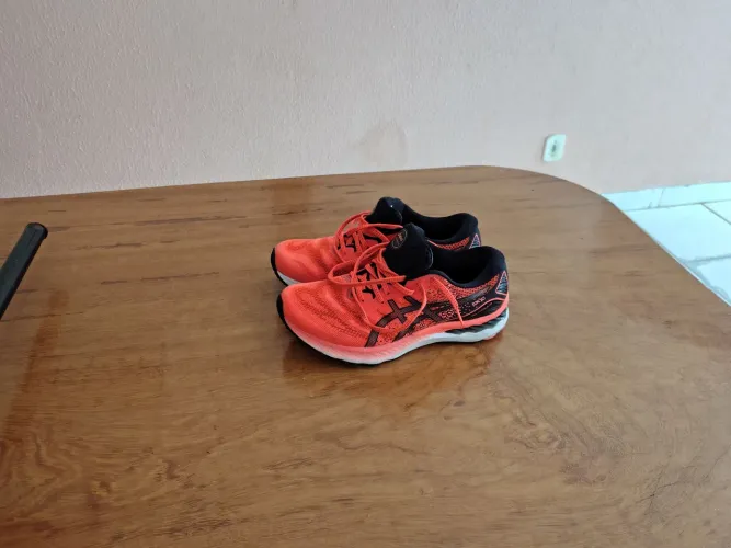 ASICS NIMBUS 23 Tokyo 39 masculino