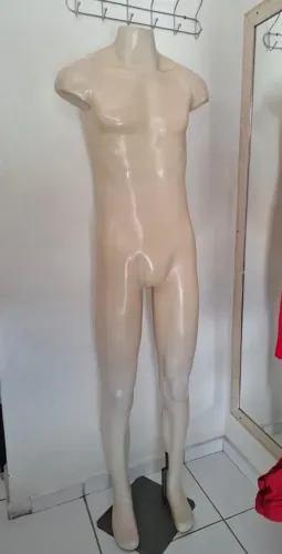 Vendo este manequim
