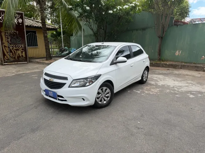 Chevrolet Onix JOY Hatch 1.0 8V Flex Mec. 4P 2019