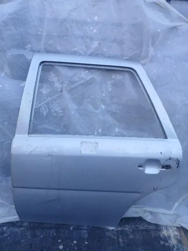 Porta traseira esquerda volkswagen Gol G4 2000 a 2014