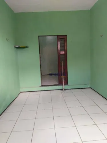 Casa com 2 dormitórios à venda por R$ 310.000,00 - Vila Peri - Fortaleza/CE