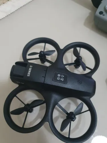 DRONE D16