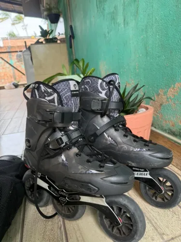 Patins Flying Eagles X7 110mm + proteção
