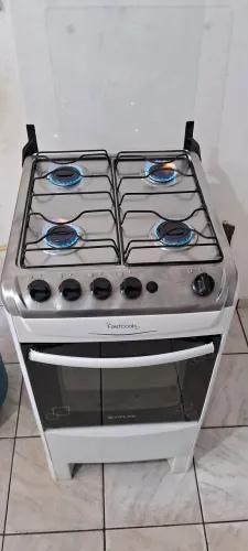 Vendo fogão atlas fastcook elétrico funcionando perfeitamente forno ok entrego 