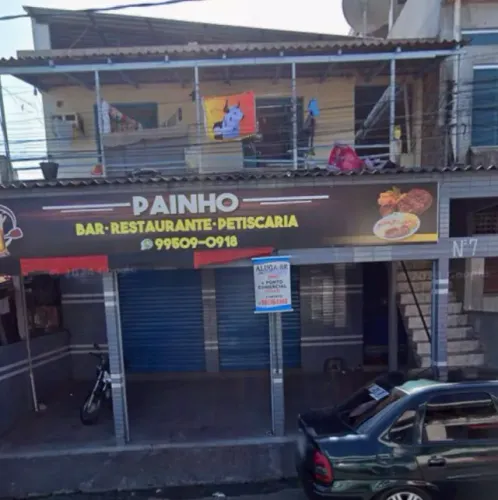 Prédio Comercial e Residencial c/ 3 Apartamentos + Casa e Ponto Comercial na Betânia