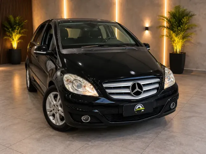 Mercedes-Benz Classe B 180 1.7 116cv Aut. 2011