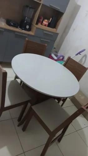 Mesa 1 mês e meio de uso