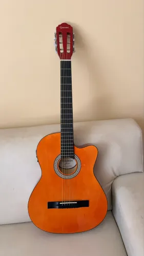 Violão Giannini novo