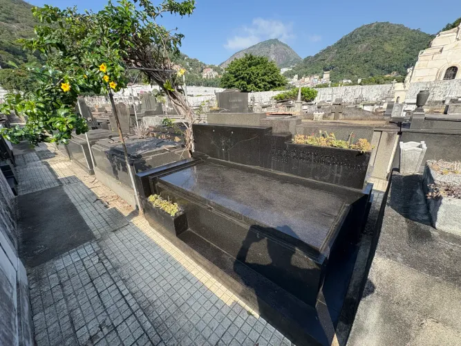 Jazigo Eterno Cemitério São João Baptista