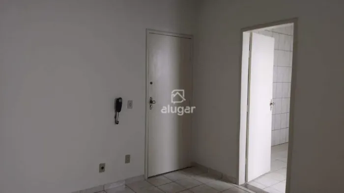 Apartamento para alugar, 3 quartos, 1 suíte, 1 vaga, Centro - Montes Claros/MG - R$ 1.350,