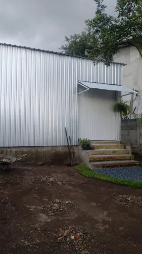 Vendo barracão 70m2