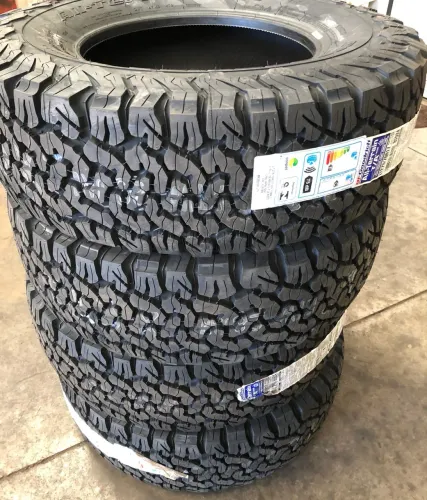 Pneus Bf novos várias medidas para caminhonete