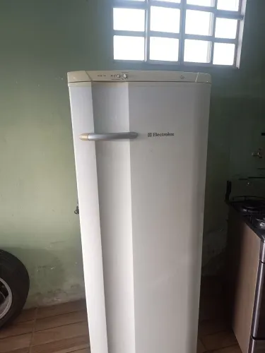 Geladeira degelo funcionando perfeitamente entrega a combinar