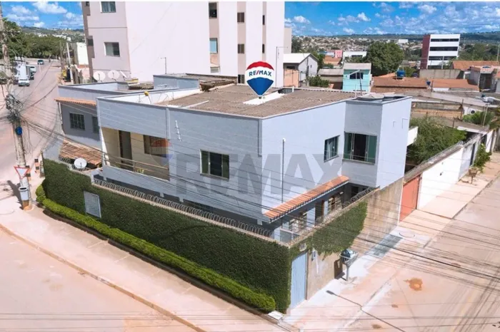 Prédio com 6 Kits Alugadas à Venda no Vila São José | Renda Imediata em São Sebastião  DF