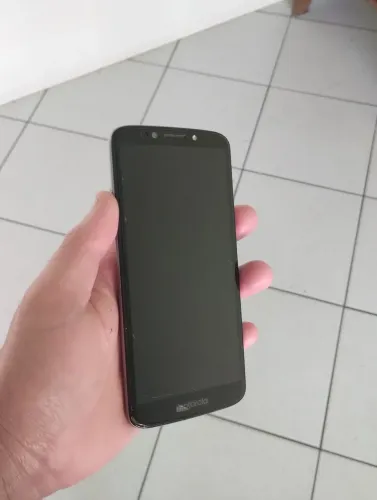 Vende-se Celular Motorola Moto G6 Play ( 32 Giga Memória )
