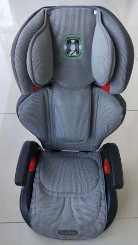 Assento para auto Burigotto Protege 15 a 36kg