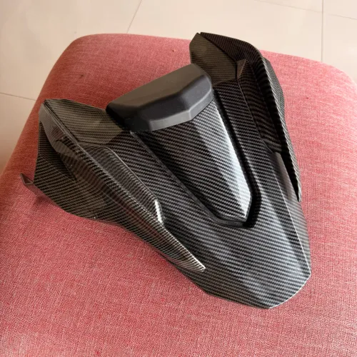 Monoposto Honda CB650R / CBR650R com aletas laterais 