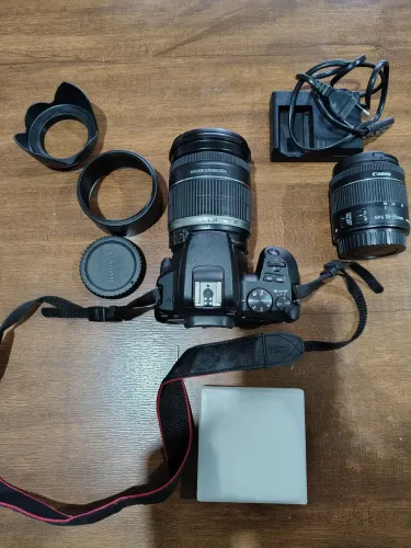CANON SL3