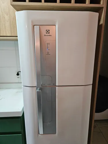 Geladeira Eletrolux DF42