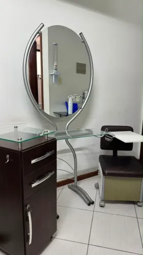 Móveis para salão usados