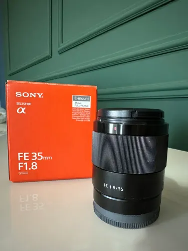 Lente Sony 35mm 1.8 FE