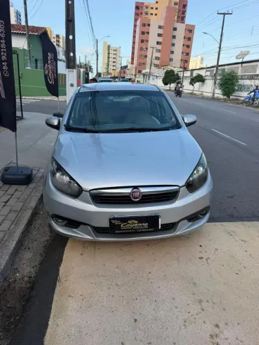 Fiat Grand Siena Essence 1.6 Flex 16V 2016