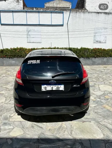 Ford Fiesta 1.5 16V Flex Mec. 5P 2015