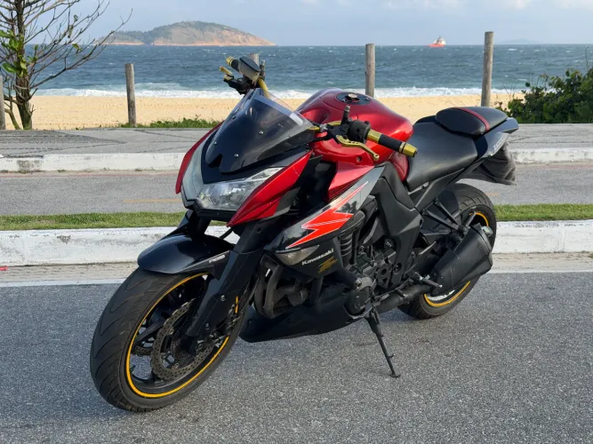 KAWASAKI Z1000 abs 2011 // 2026 em dia + revisada !