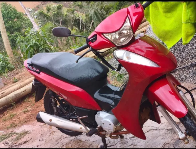 Vende-se biz 2012/2013 EX partida elétrica e pedal