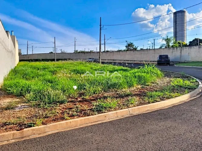 Terreno de Esquina à venda no Royal Norte Residence Jardim Terra Nova Londrina