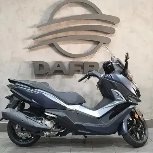 DAFRA CRUISYM 300 ABS