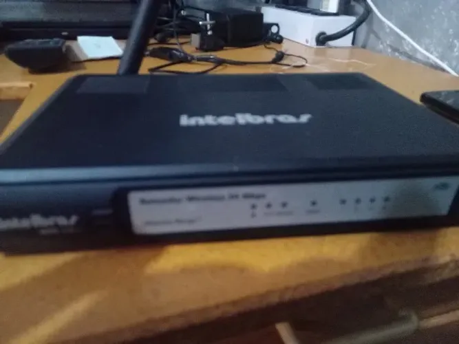 Roteador intelbras WRG 240E 9VDC