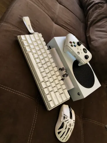 Xbox series S 512GB com teclado e mause