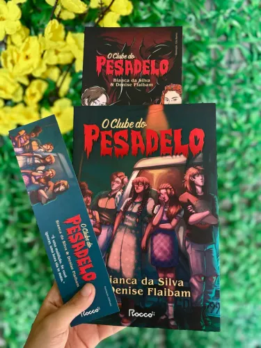 Livro O Clube do Pesadelo + Card e marcador ( novo )