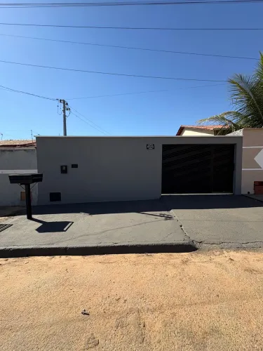 Casa a venda recanto da Serra Uruaçu Goiás