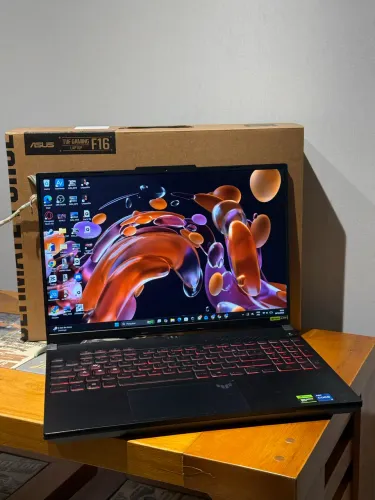 Notebook Asus F16 i7 RTX4050 (7 meses de garantia)