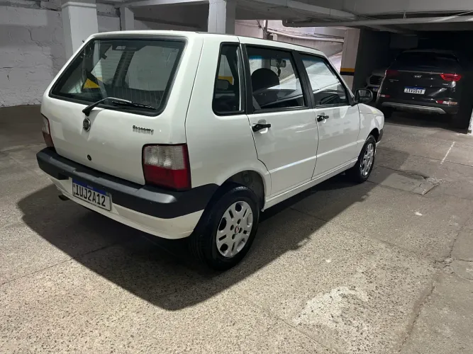 Fiat Uno Mille 1.0 Fire/ F.flex/ Economy 4P 2012