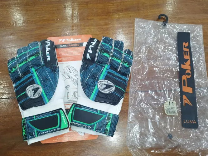 LUVA GOLEIRO