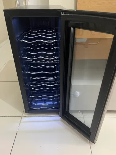 Adega Climatizada Electrolux 12 garrafas