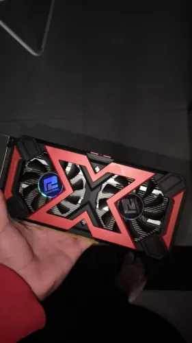 placa de vídeo rx 550 4g funcionando perfeitamente