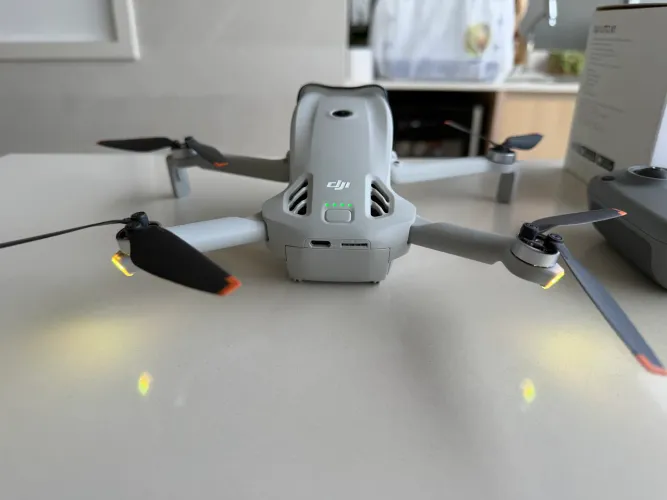 Drone Lito x1 novo