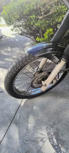 VENDO YAMAHA TÉNÉRÉ 250 ANO 2011 